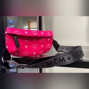 **Brand NEW** HOT PINK MCM Crossbody w/strap and dustbag....